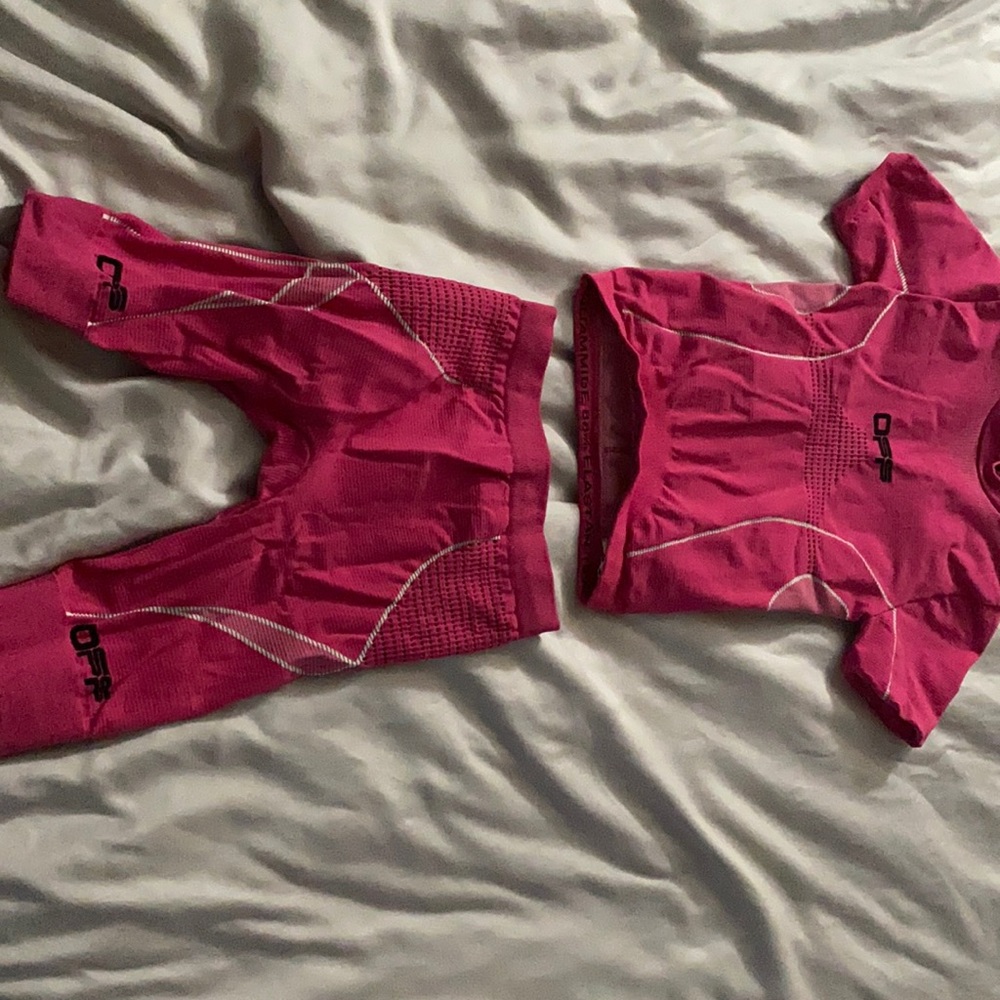 Off white hot pink shorts and top stretchy
